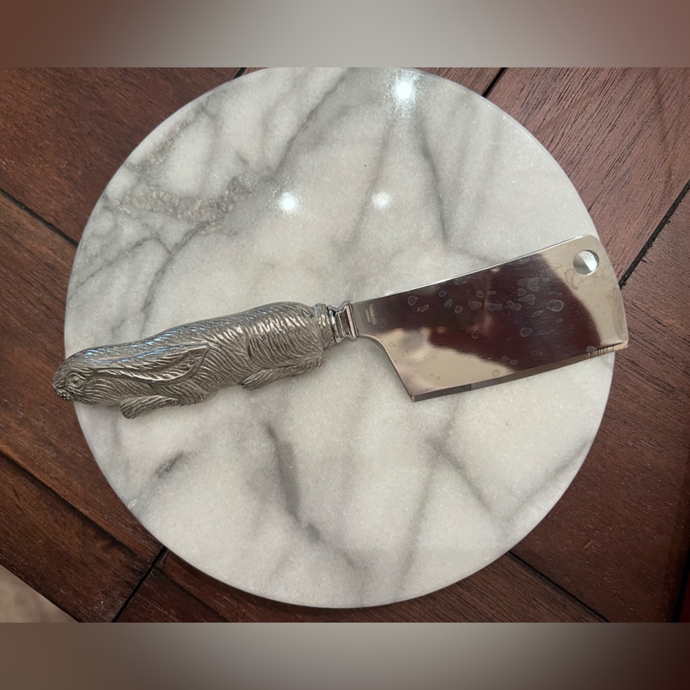 Author Court Marble Cheese Board. New in box. Never used.